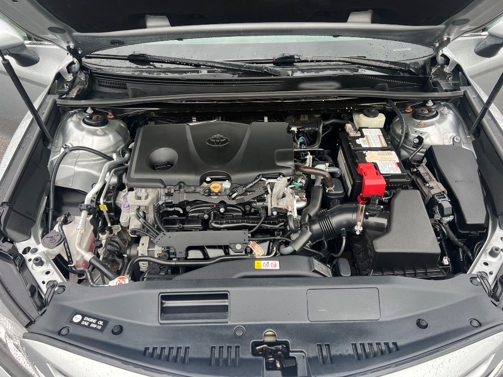 2018 Toyota Camry SE - Photo 14