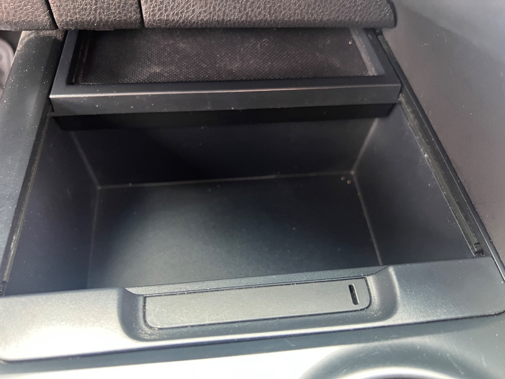 2018 Toyota Camry SE - Photo 33