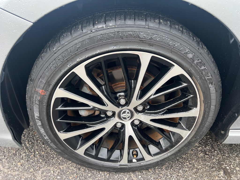 2018 Toyota Camry SE - Photo 41
