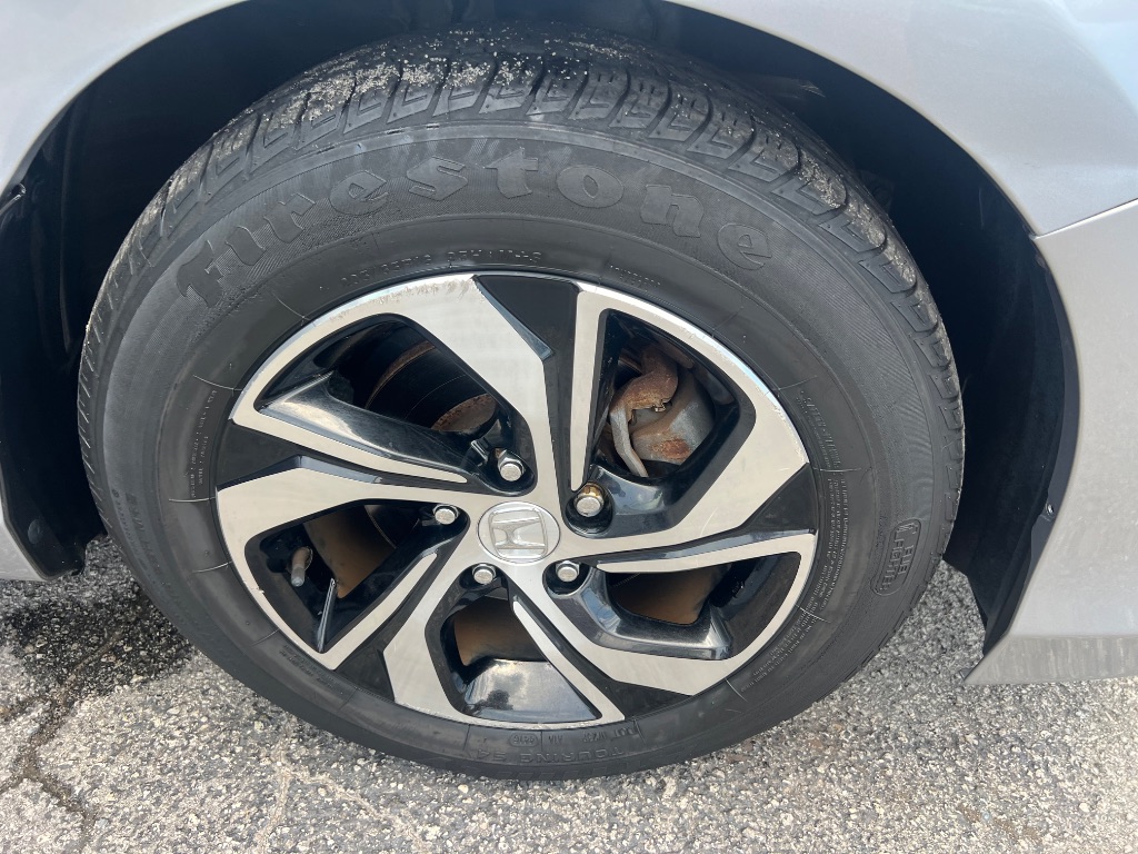2017 Honda Accord LX - Photo 36