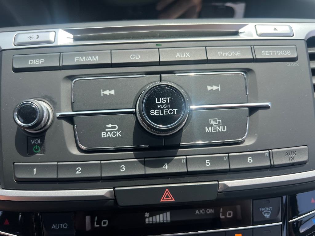2017 Honda Accord LX - Photo 24