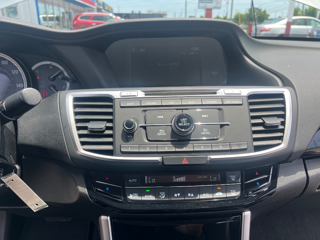 2017 Honda Accord LX - Photo 22