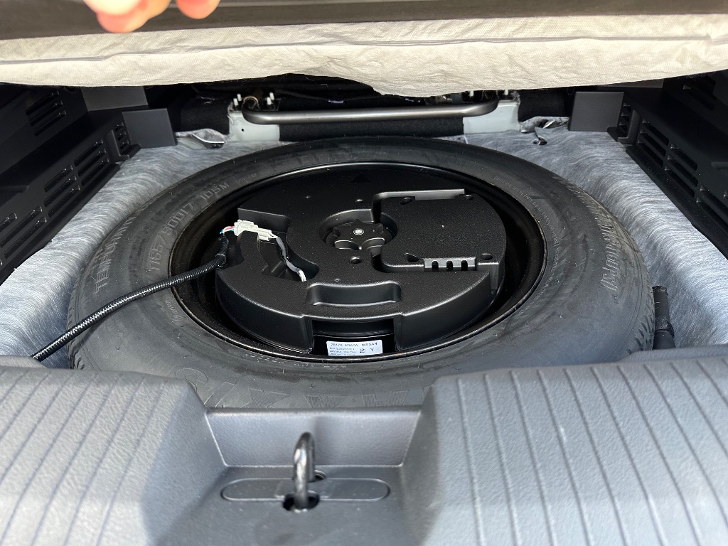 2023 Nissan Rogue SV - Photo 35