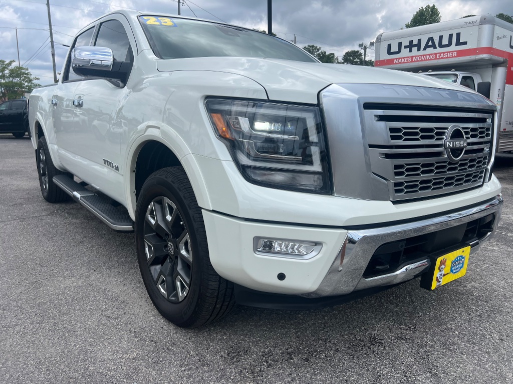 2023 Nissan Titan