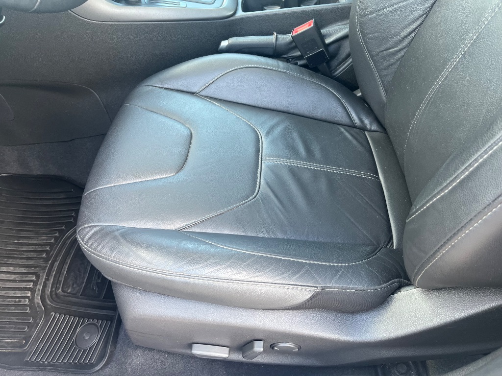 2016 Ford Focus SE - Photo 18