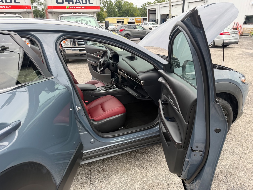 2022 Mazda CX-30 Carbon Edition - Photo 19